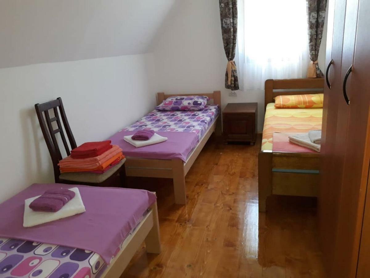 House In Forest Žabljak Zewnętrze zdjęcie